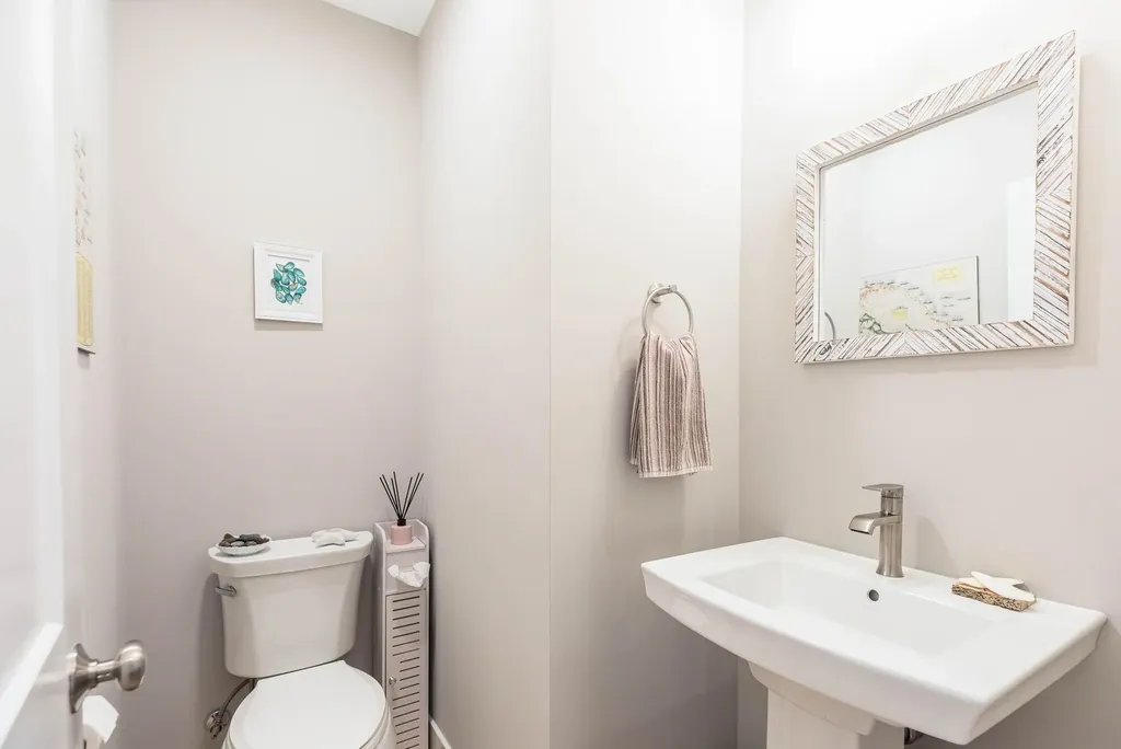 42 Green Road Newmarket NH 03857