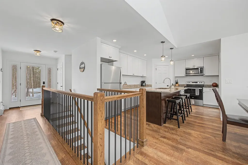 297 Nutting Road Sunapee NH 03782