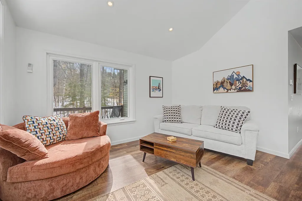 297 Nutting Road Sunapee NH 03782