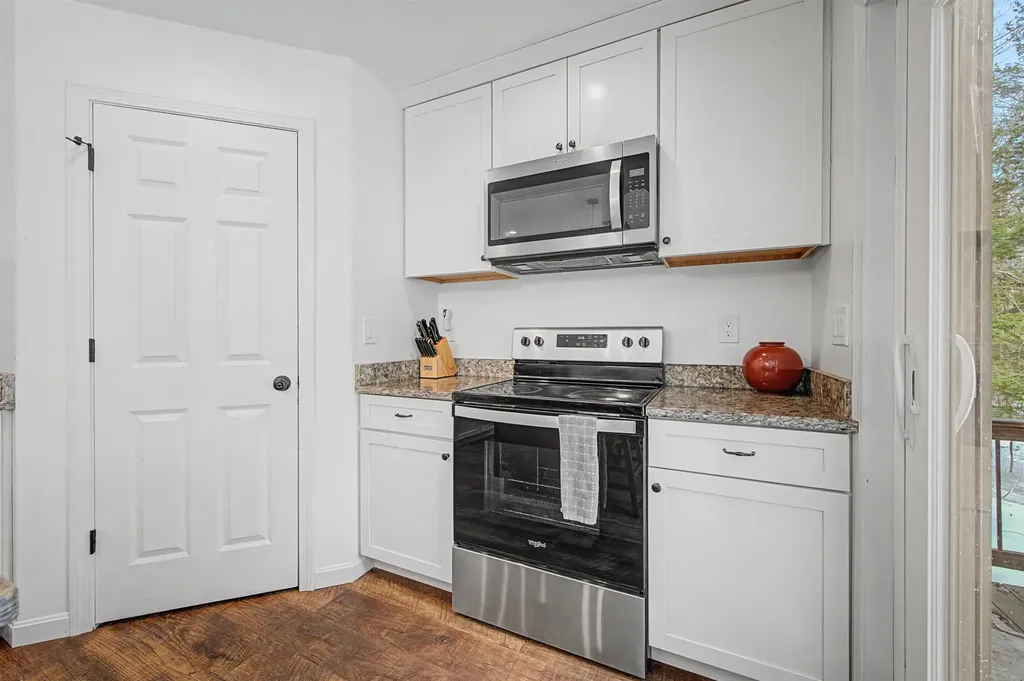 297 Nutting Road Sunapee NH 03782