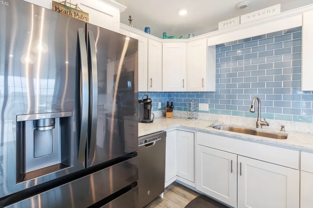 377 Ocean Boulevard Hampton NH 03842