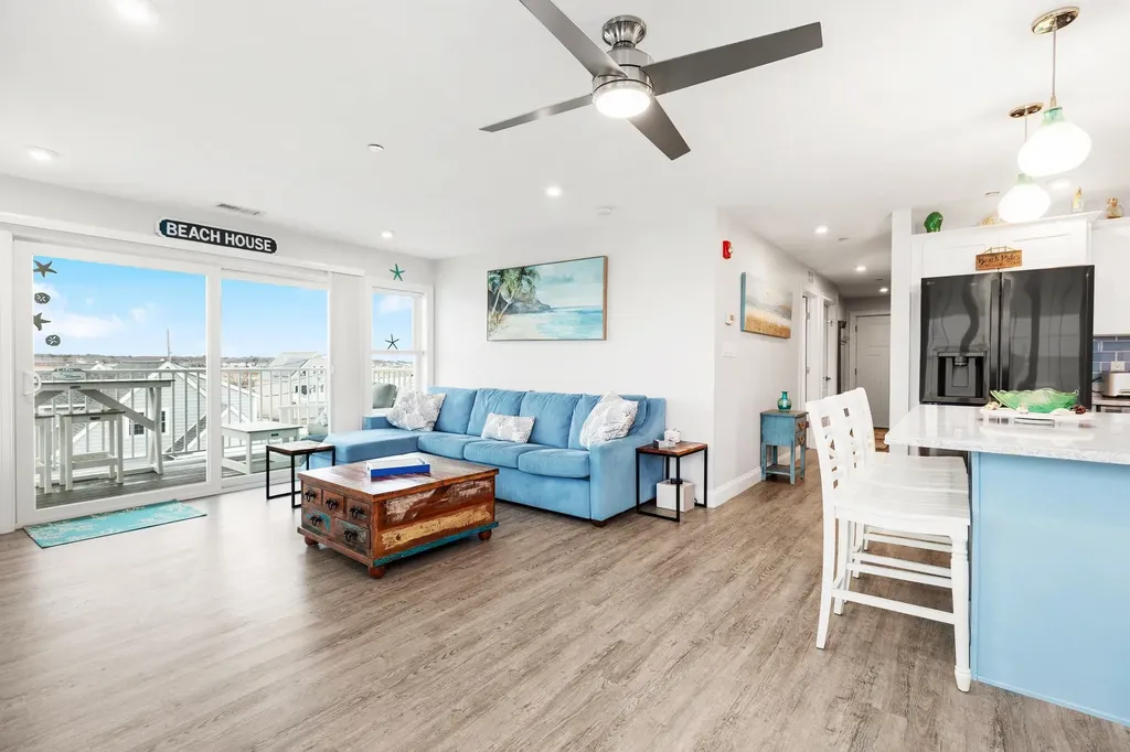 377 Ocean Boulevard Hampton NH 03842