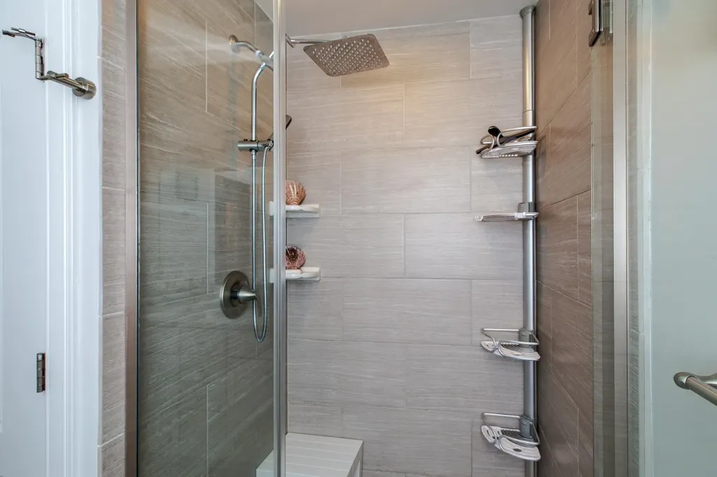 377 Ocean Boulevard Hampton NH 03842