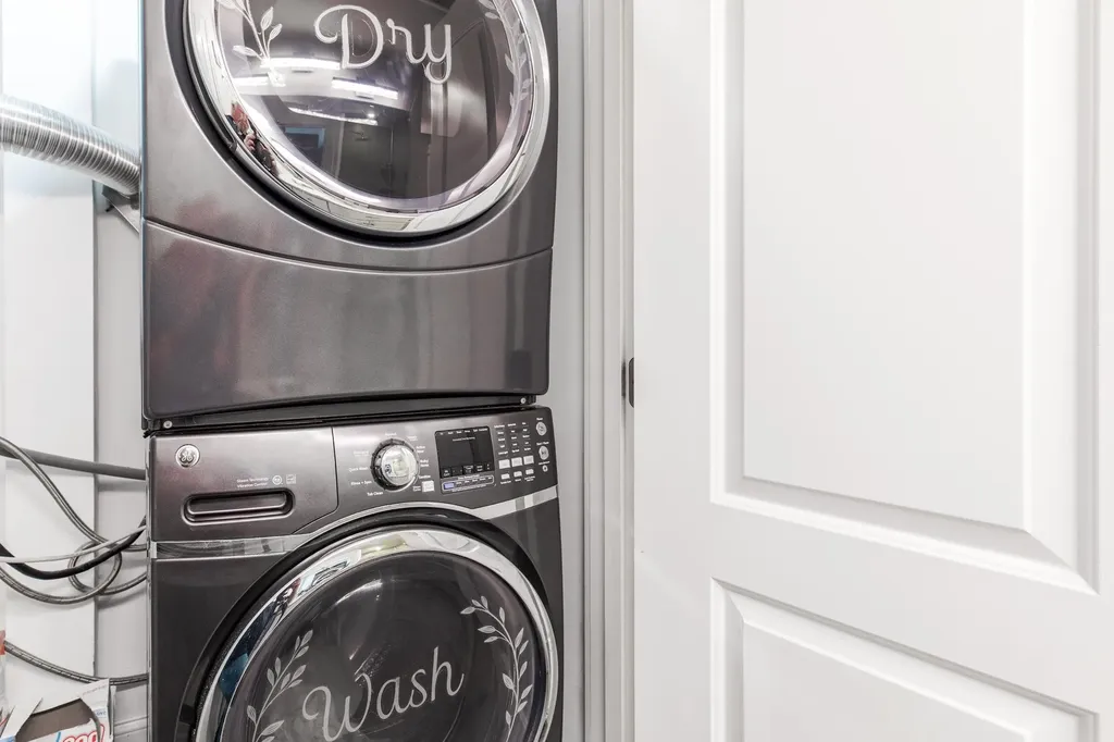 377 Ocean Boulevard Hampton NH 03842