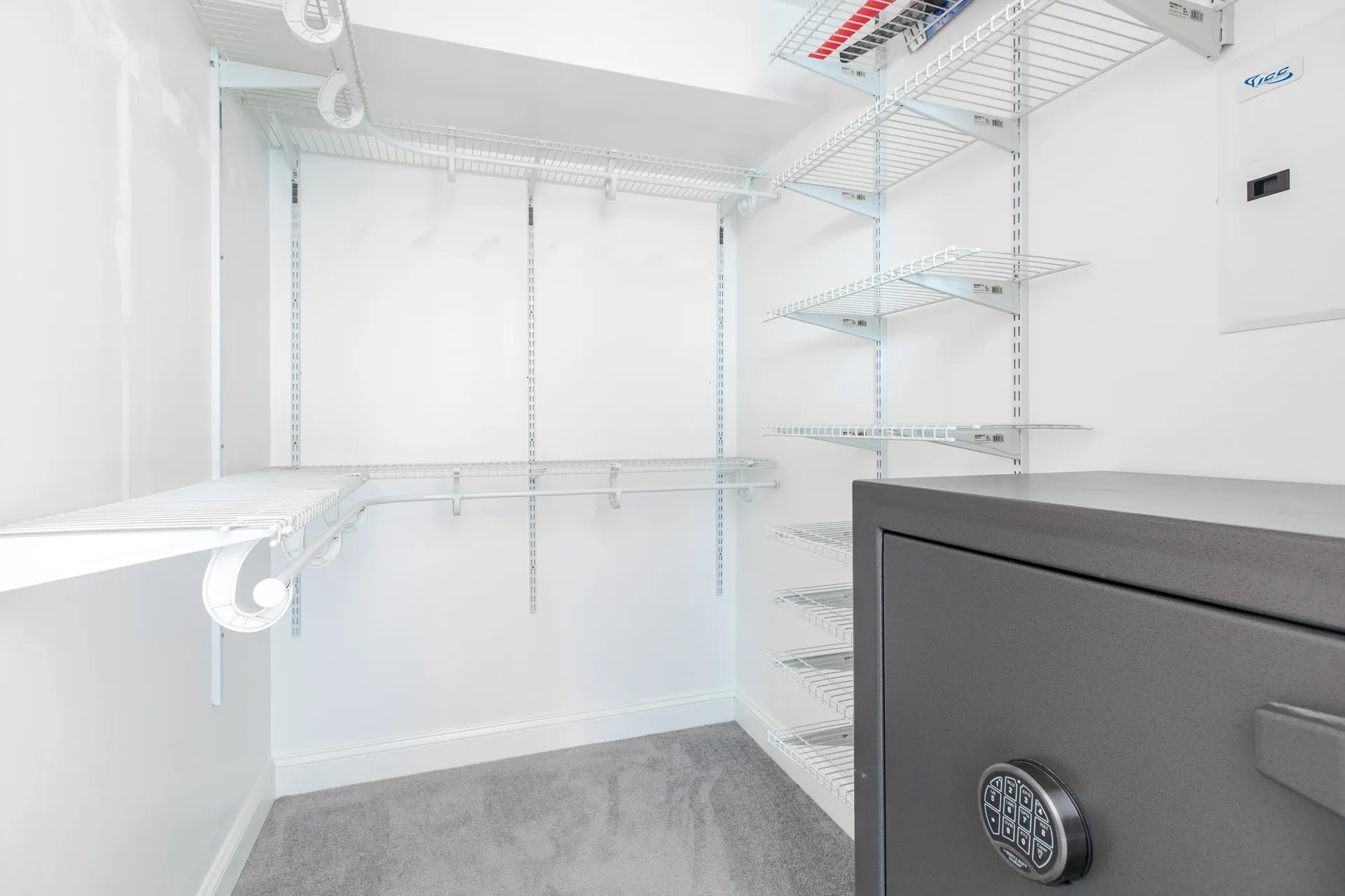 377 Ocean Boulevard Hampton NH 03842