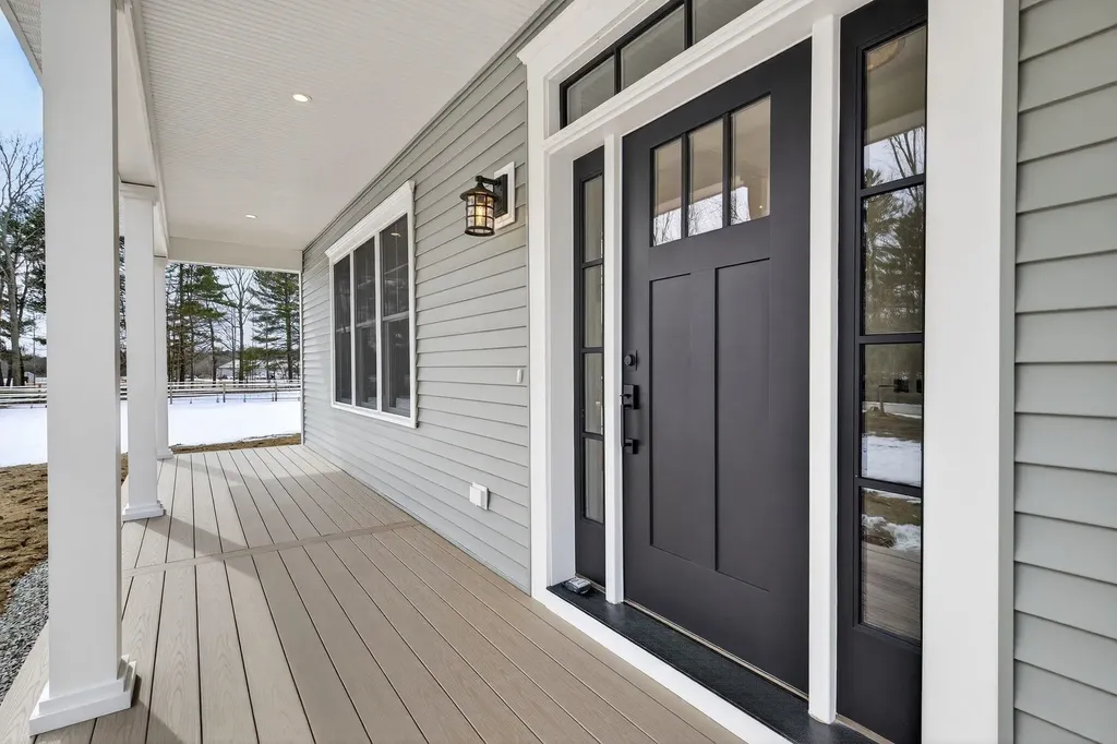 167 Drew Road Madbury NH 03823