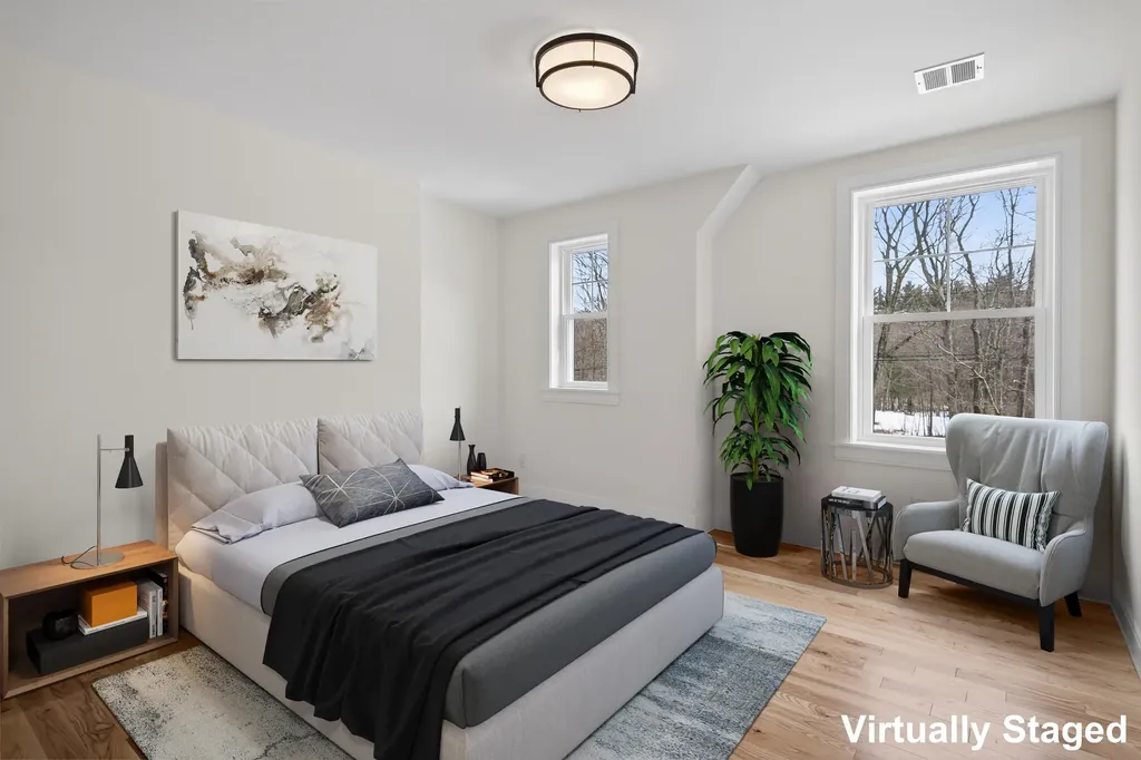 167 Drew Road Madbury NH 03823