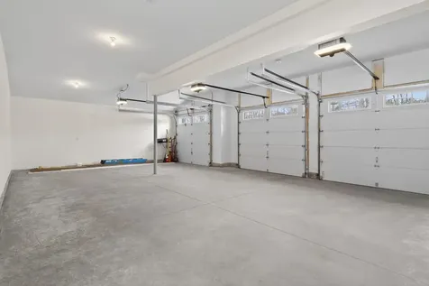 167 Drew Road Madbury NH 03823