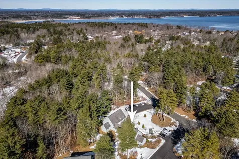 5 Glengarry Drive Stratham NH 03885