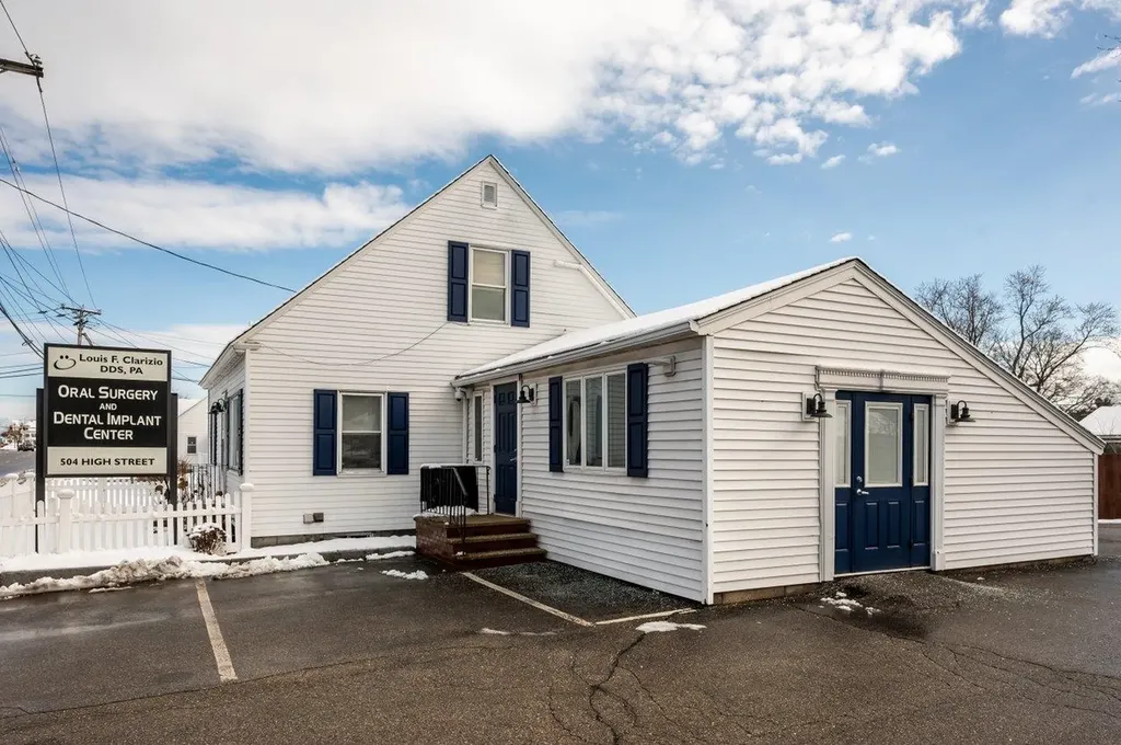 504 High Street Somersworth NH 03878