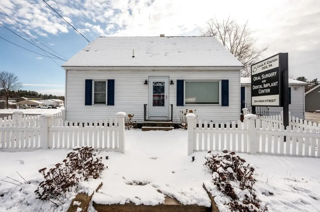504 High Street Somersworth NH 03878
