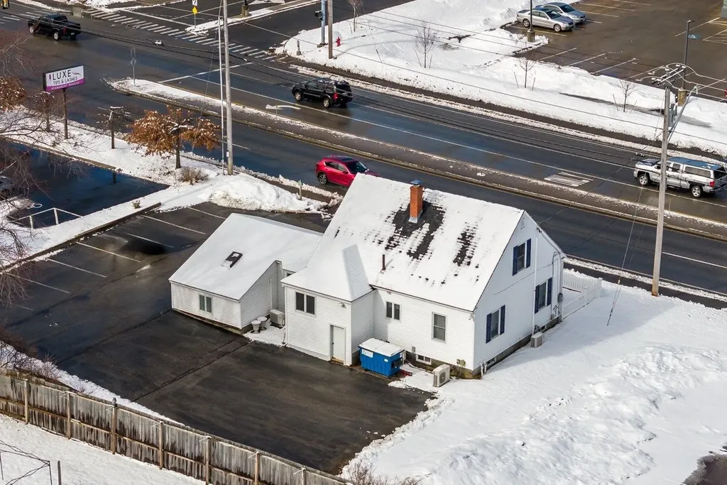 504 High Street Somersworth NH 03878