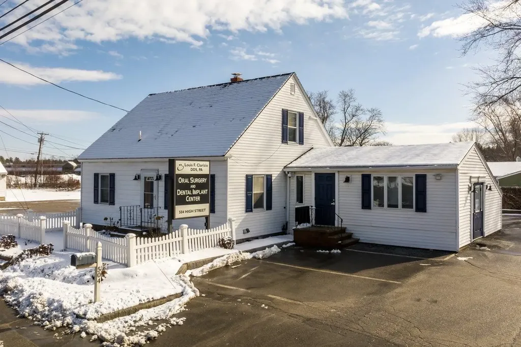 504 High Street Somersworth NH 03878