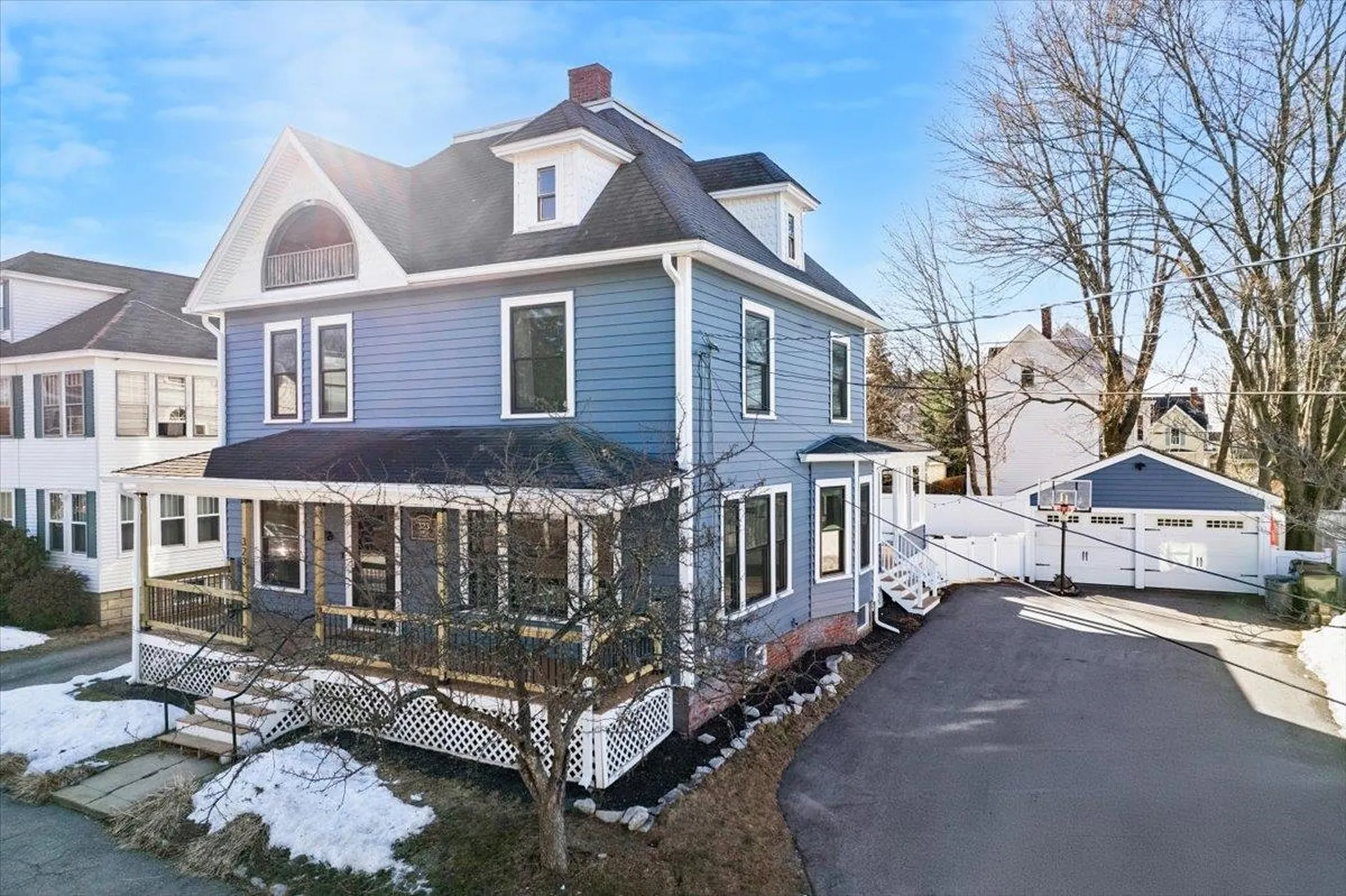 323 Myrtle Street Manchester NH 03104