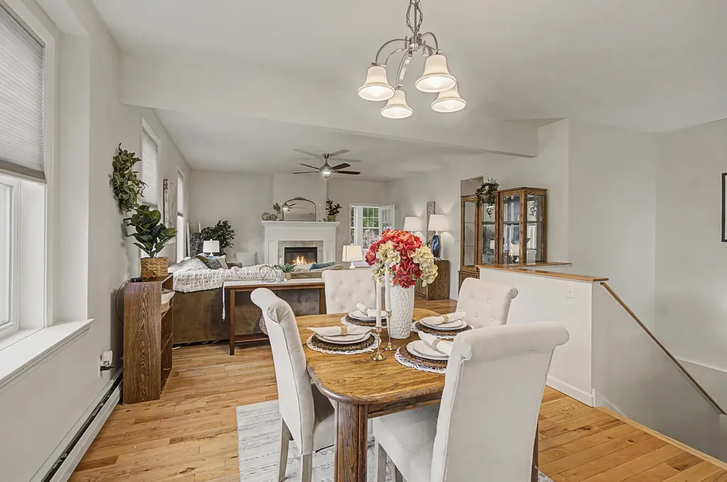 10 Stonebrook Circle Essex VT 05452