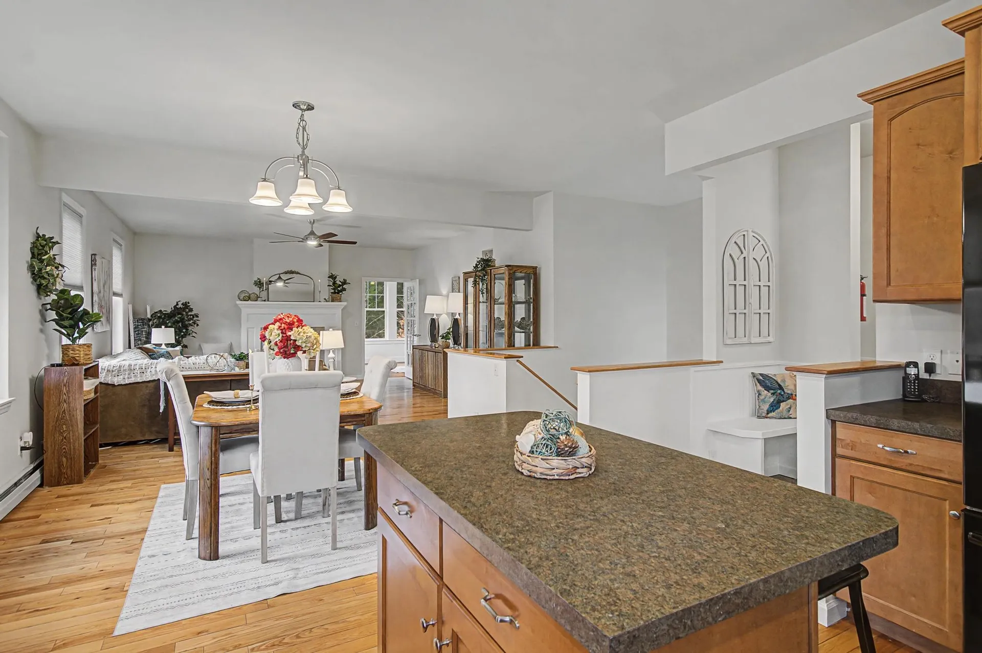 10 Stonebrook Circle Essex VT 05452