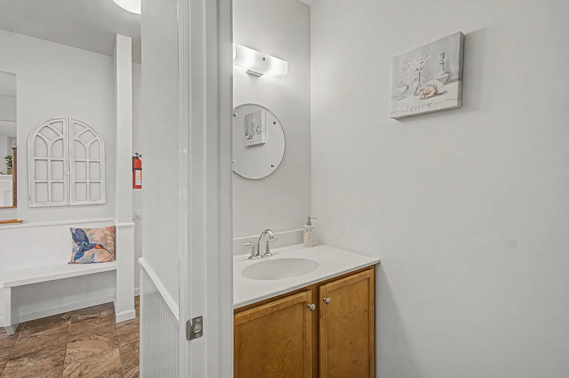 10 Stonebrook Circle Essex VT 05452