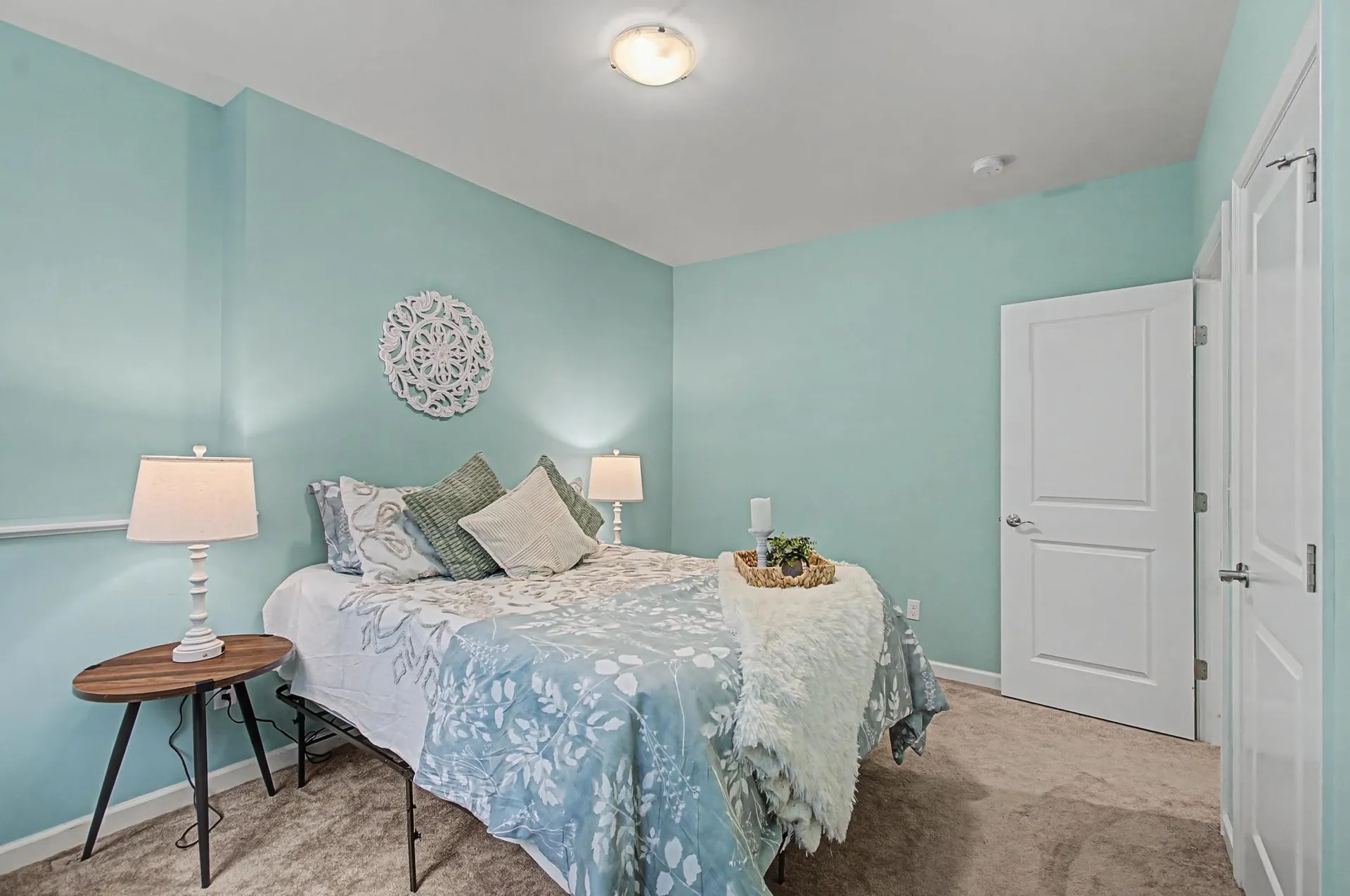 10 Stonebrook Circle Essex VT 05452