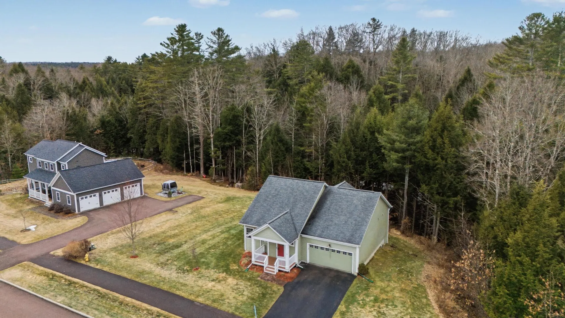 10 Stonebrook Circle Essex VT 05452