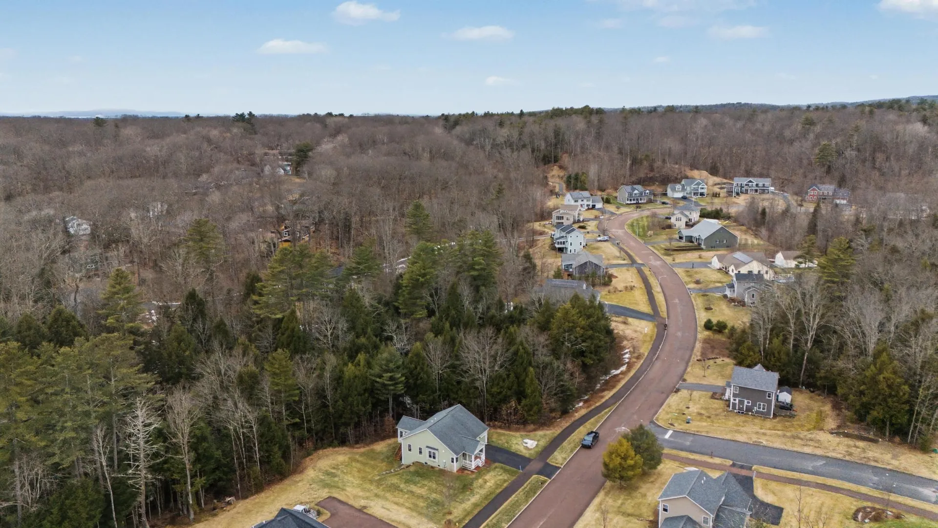 10 Stonebrook Circle Essex VT 05452