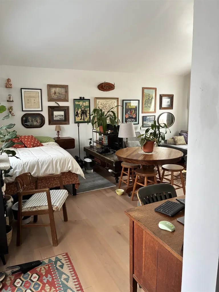 17 Henry Street Rockingham VT 05101