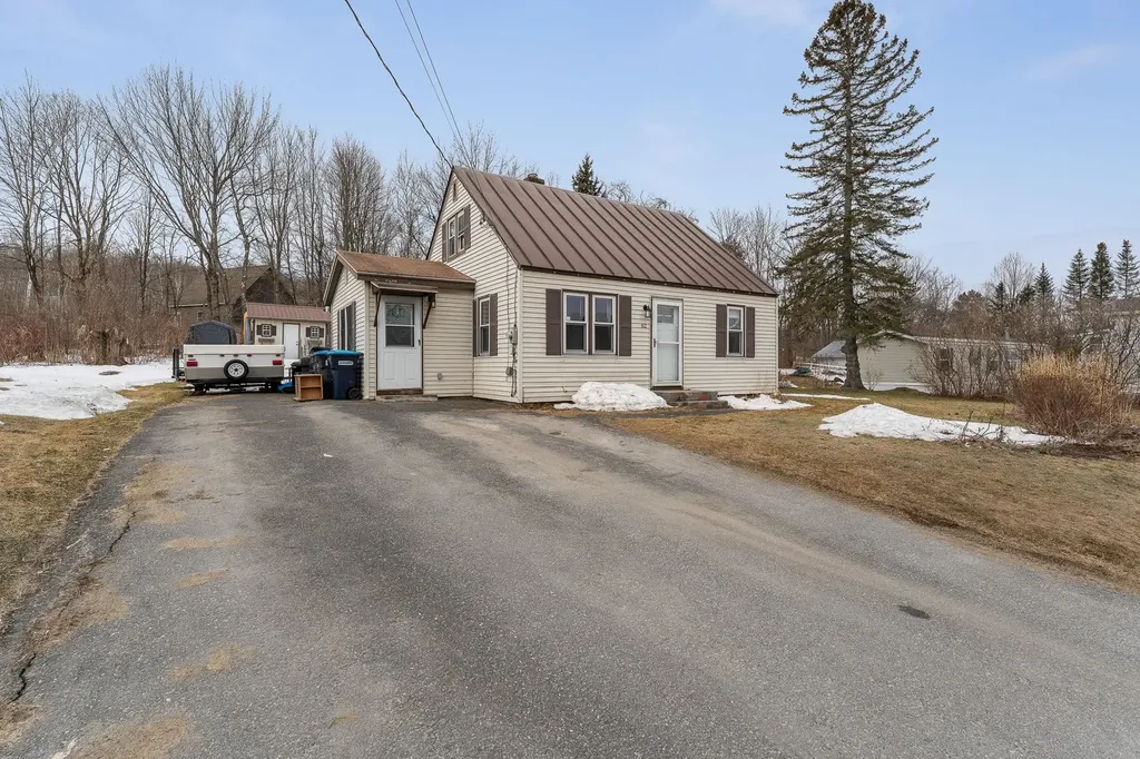 62 Washington Road Barre Town VT 05649