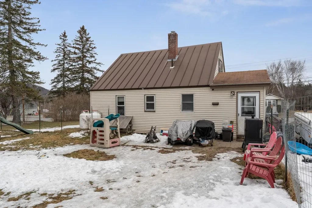 62 Washington Road Barre Town VT 05649