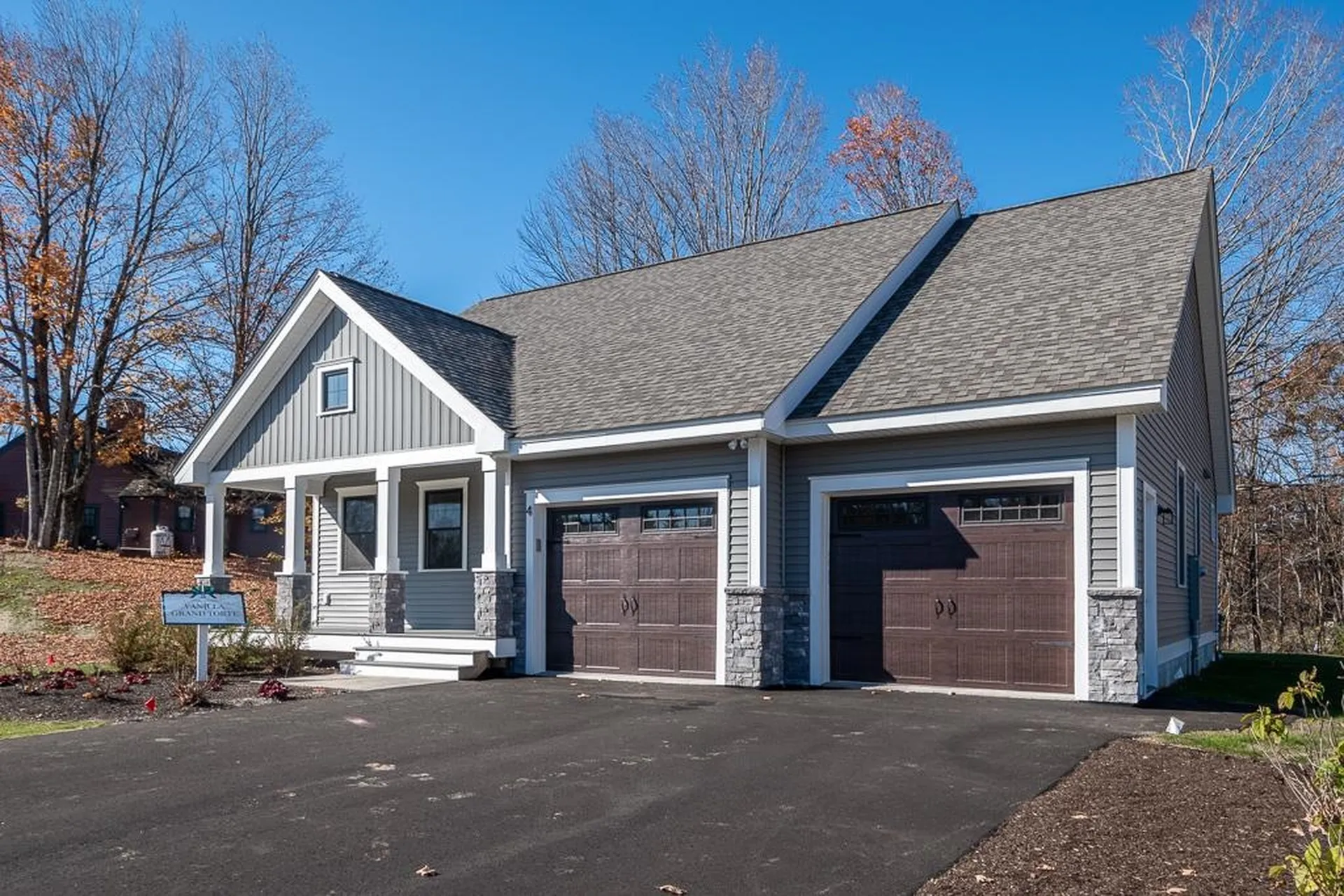 3 Byrne Circle Brentwood NH 03833