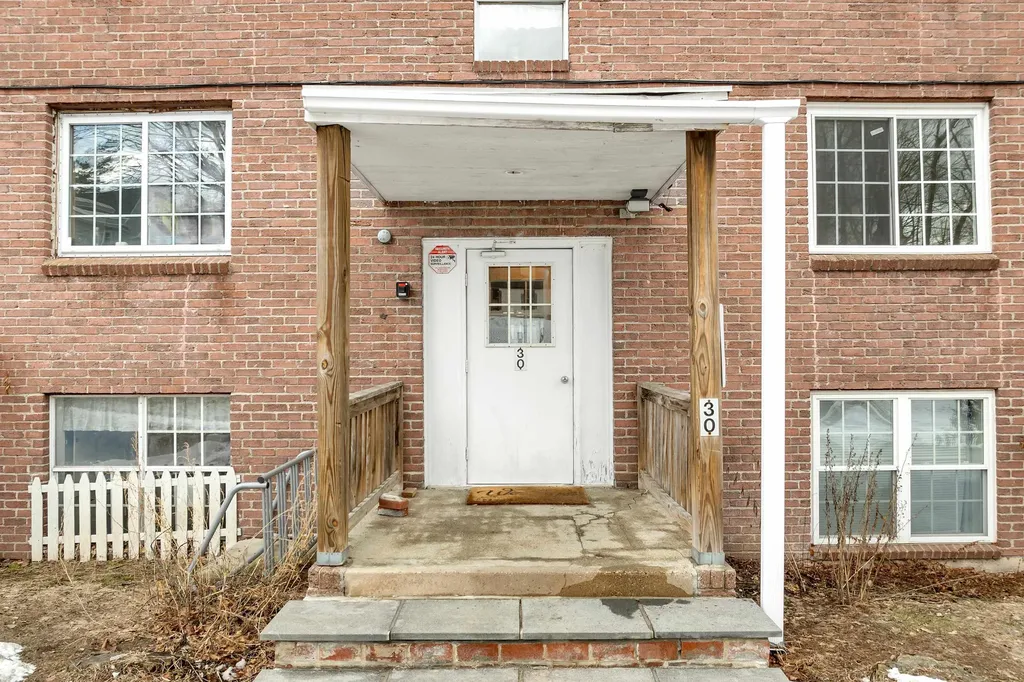 30 Beech Street Bristol NH 03222