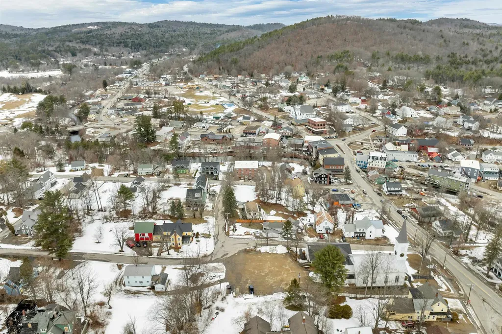 30 Beech Street Bristol NH 03222