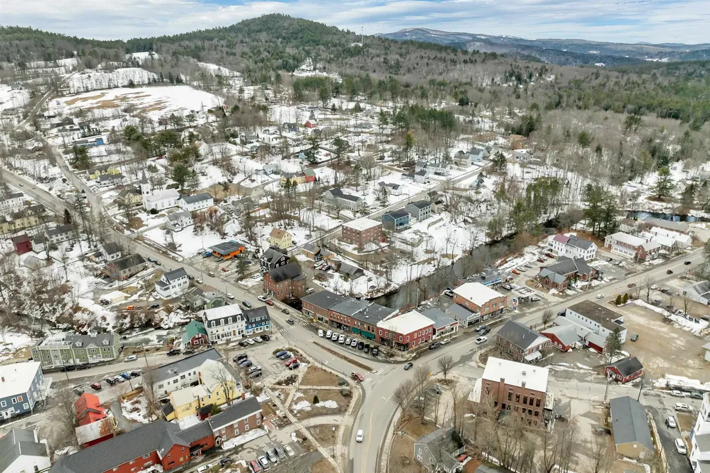 30 Beech Street Bristol NH 03222