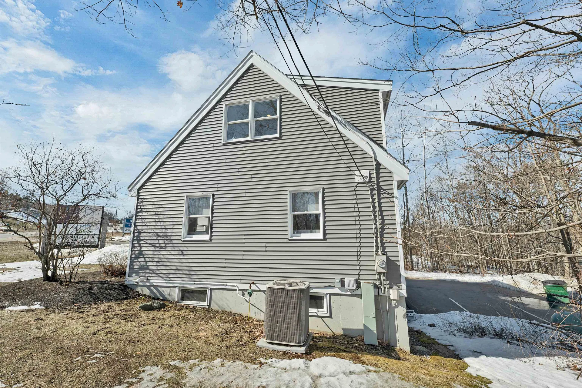 252 Daniel Webster Highway Meredith NH 03253