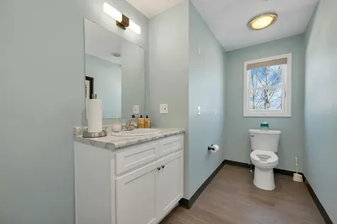 252 Daniel Webster Highway Meredith NH 03253