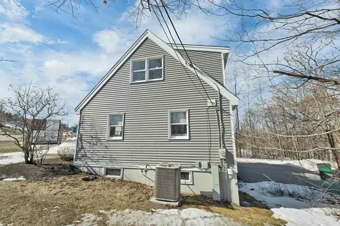 252 Daniel Webster Highway Meredith NH 03253