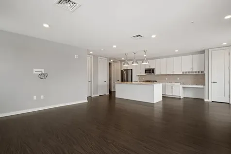 51 Elm Street Laconia NH 03246