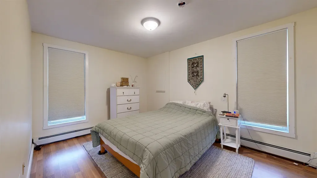 433 1/2 Flynn Avenue Burlington VT 05401