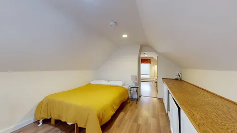 433 1/2 Flynn Avenue Burlington VT 05401