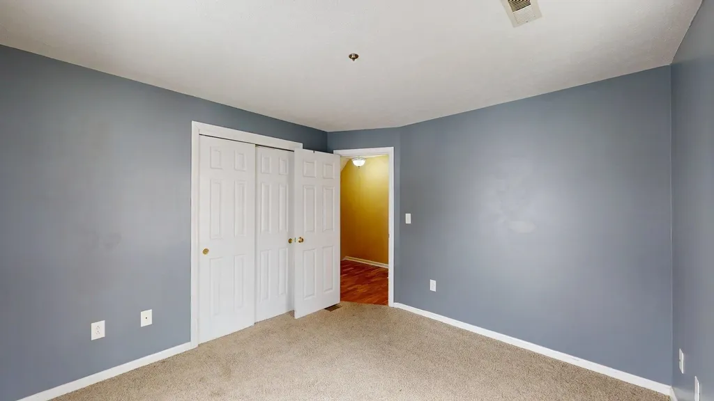 29 Beech Hill Avenue Manchester NH 03103