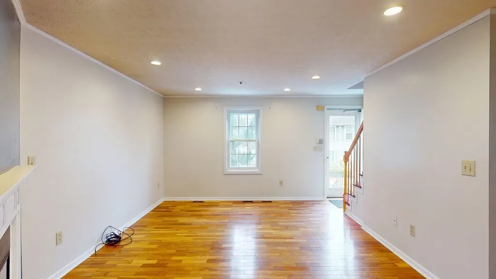 29 Beech Hill Avenue Manchester NH 03103