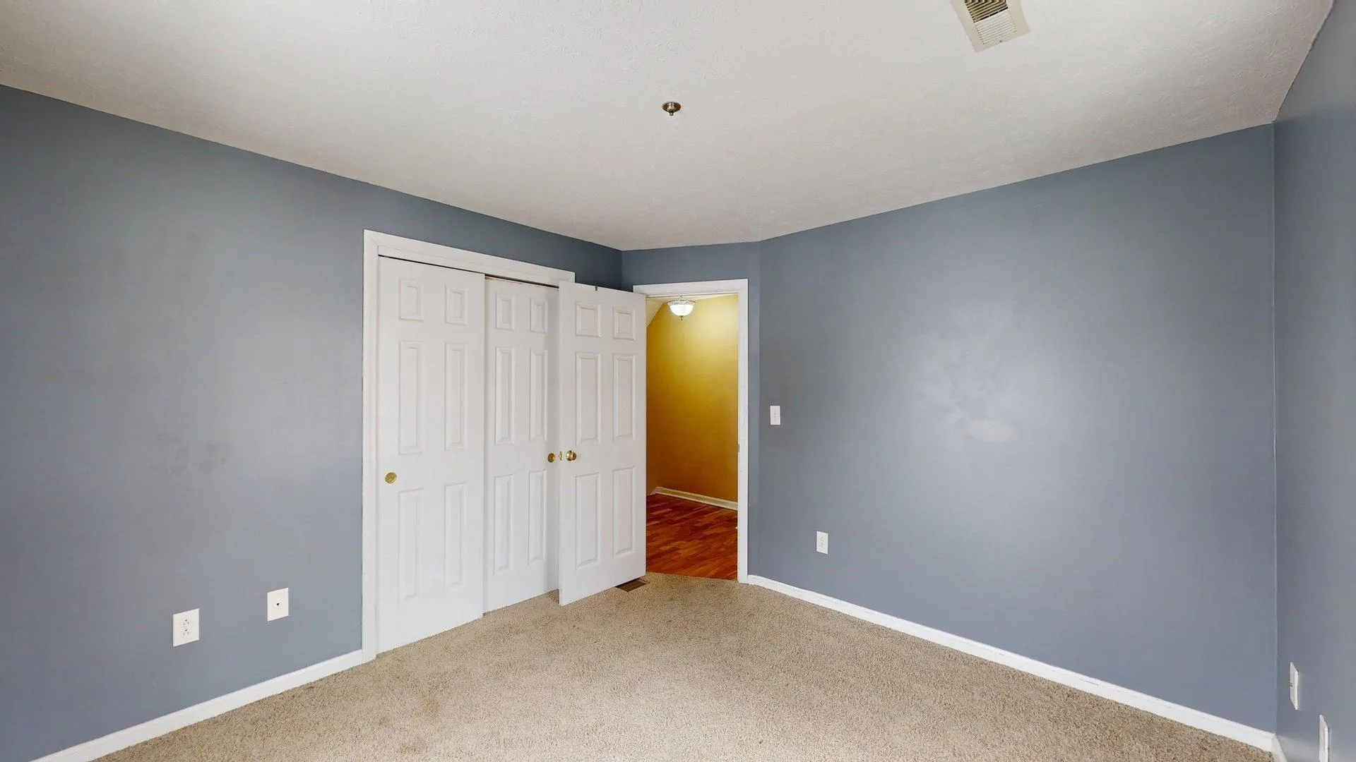 29 Beech Hill Avenue Manchester NH 03103