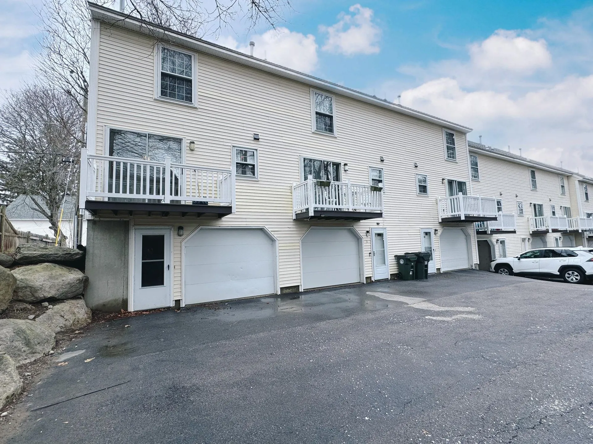 29 Beech Hill Avenue Manchester NH 03103