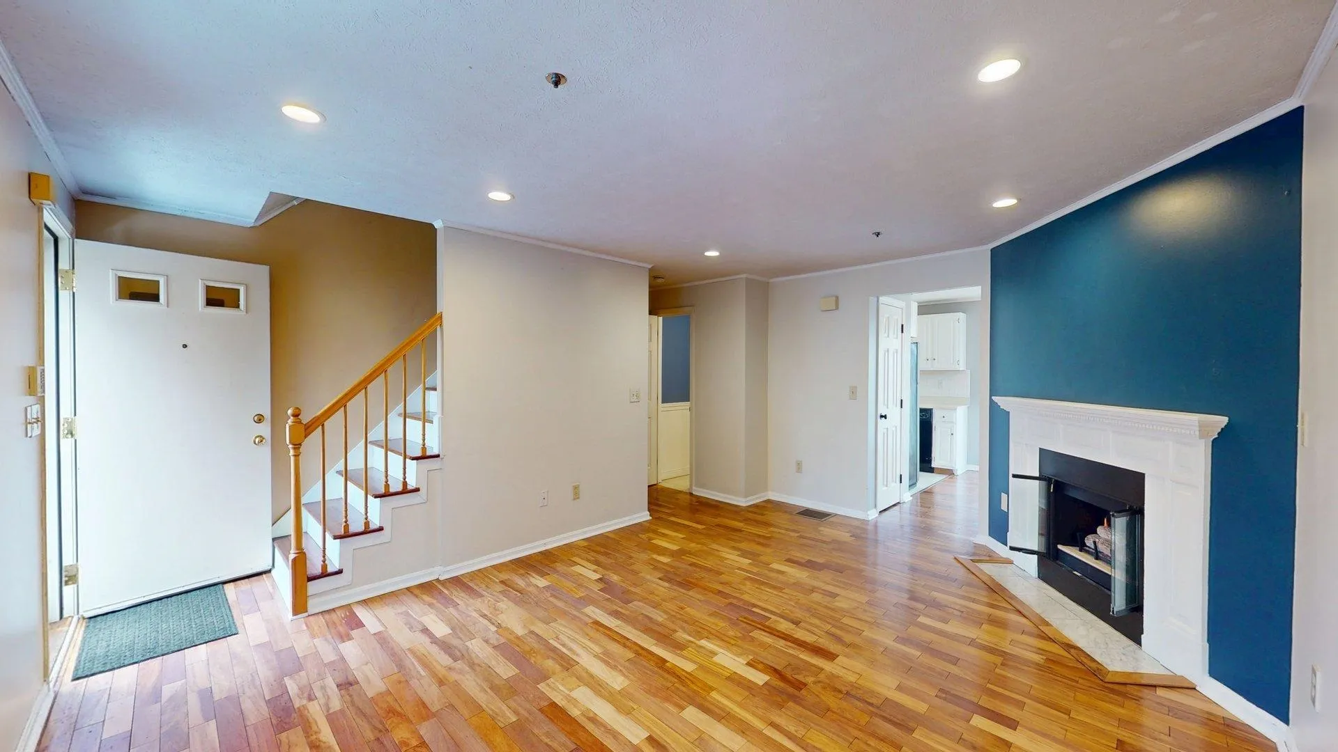 29 Beech Hill Avenue Manchester NH 03103