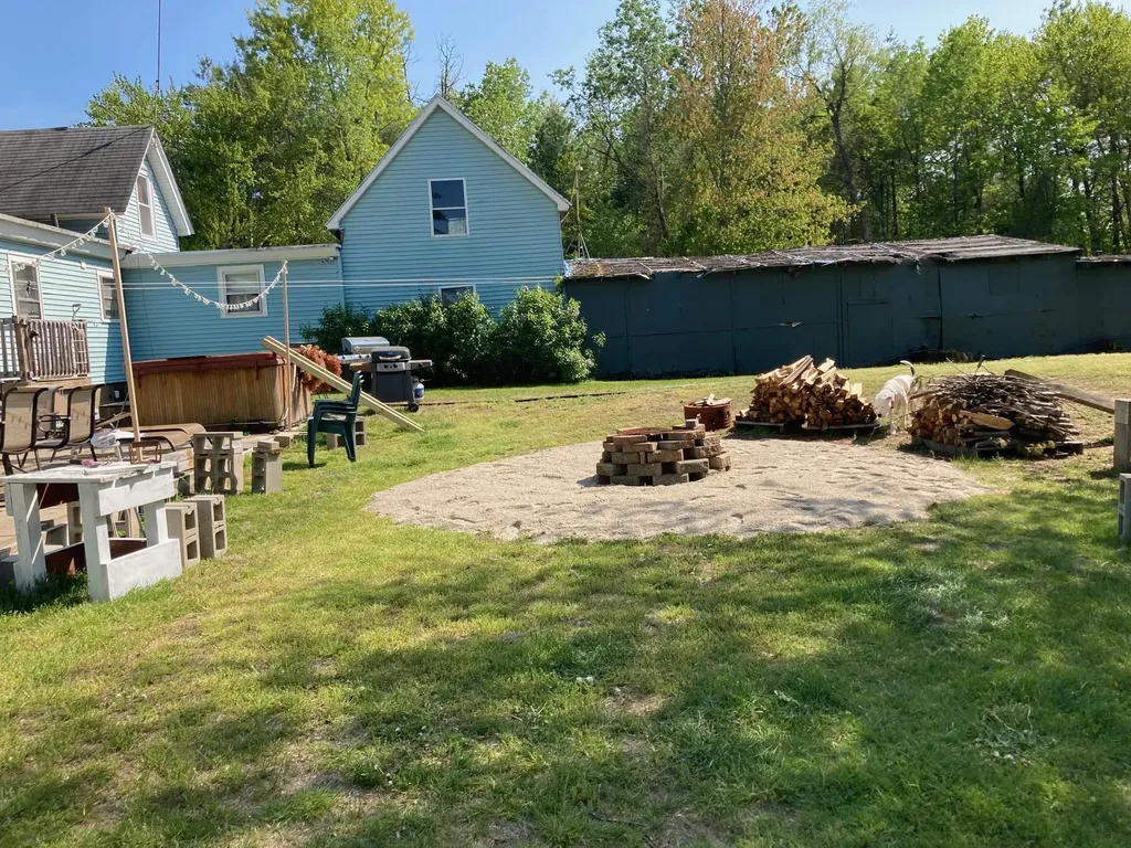 179 Back River Road Bedford NH 03110