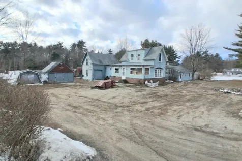 179 Back River Road Bedford NH 03110