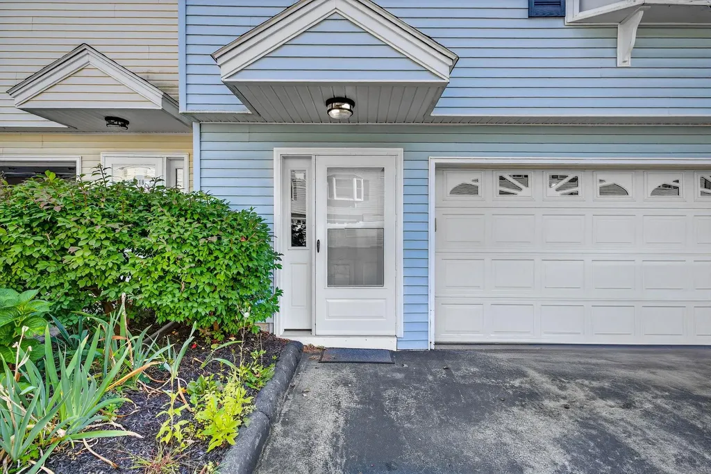 620 Hackett Hill Road Manchester NH 03102