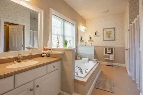 6 Reserve Way Milford NH 03055