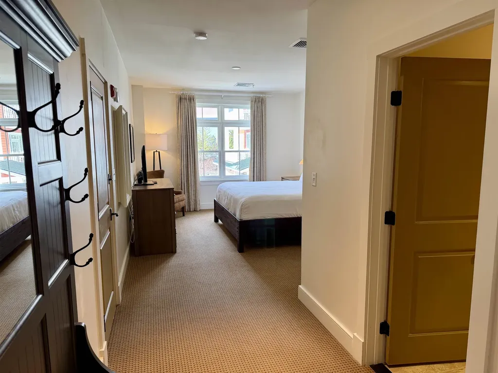 102 Forest Drive Warren VT 05674