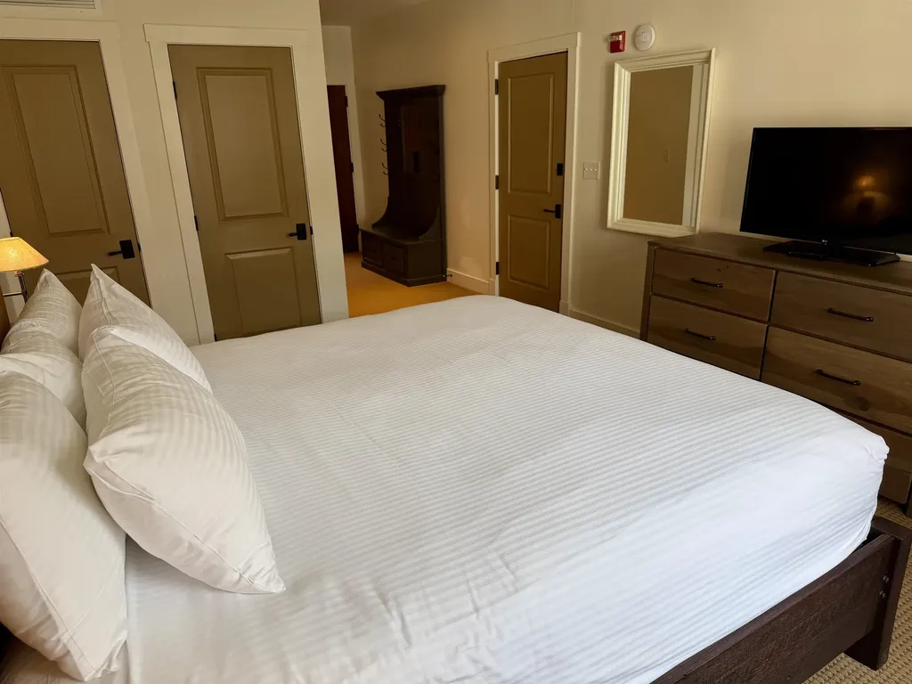 102 Forest Drive Warren VT 05674