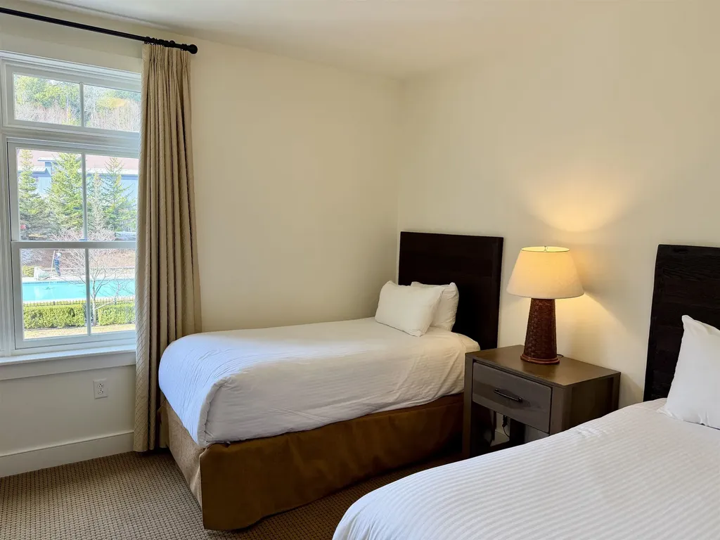 102 Forest Drive Warren VT 05674