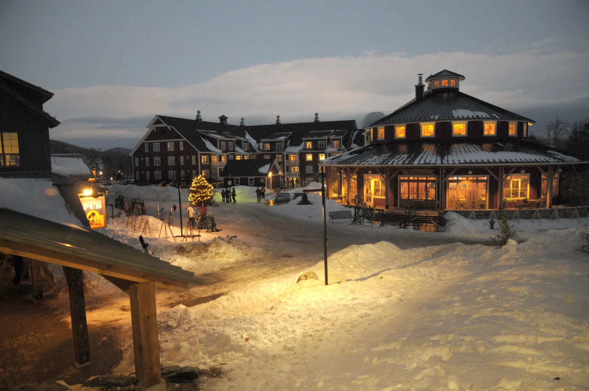 102 Forest Drive Warren VT 05674